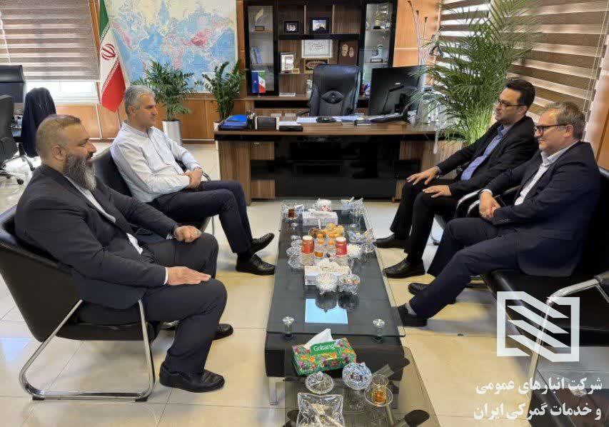 دیدار سرپرست شرکت انبارهای امام خمینی (ره) با مدیر کل فرودگاه مهرآباد