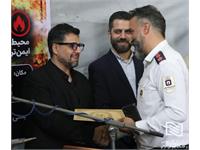 برگزاری مانور سقوط از ارتفاع به مناسبت روز آتش‌نشانی و ایمنی در شرکت انبارهای عمومی امام خمینی(ره) 7