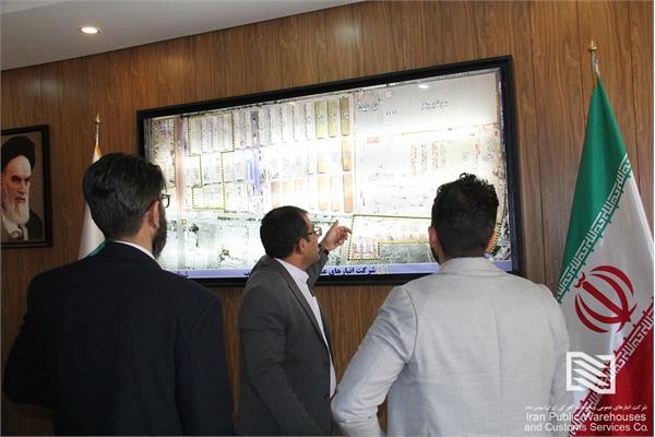 نشست مشترک مدیرعامل شرکت انبارهای عمومی و خدمات گمرکی غرب با چند تن از فعالان برتر کشور در حوزه صادرات به مناسبت روز ملی صادرات